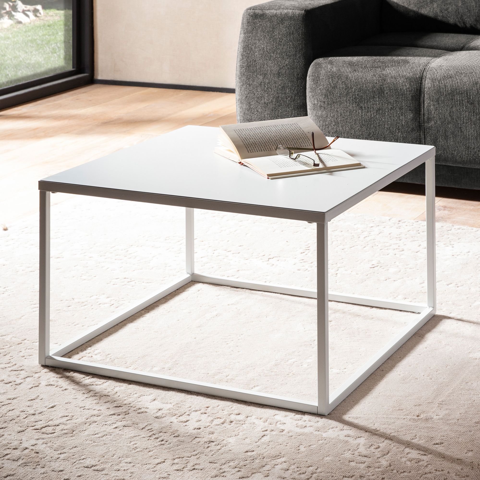 Bílý kovový konferenční stolek 60x60x40 cm | Industriální čtvercový stůl | Boční stolek z lakované oceli